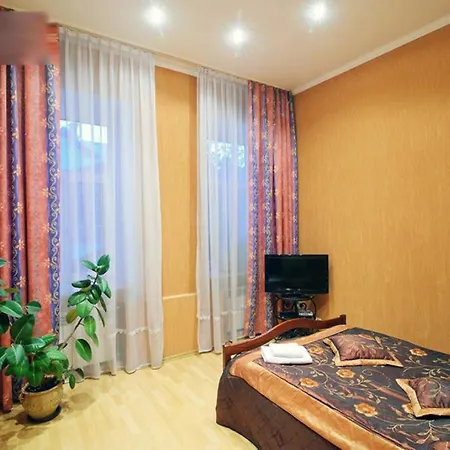 Central Nemiga Rakovskaya Apartment *